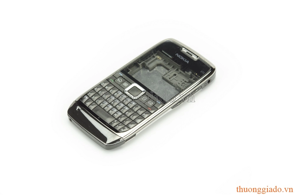 Thay vỏ Nokia E71 Original Housing